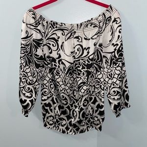 White House Black Market 3/4 Sleeve Top